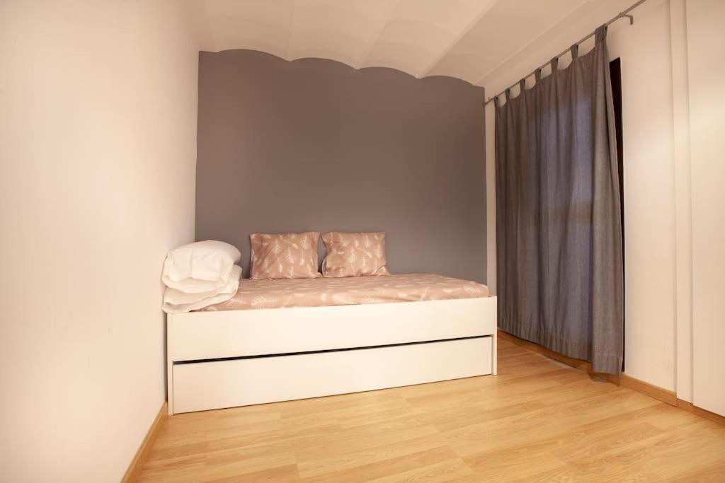 Beautiful Apartment In Abat Street By Batuecas Tarragona Exterior photo